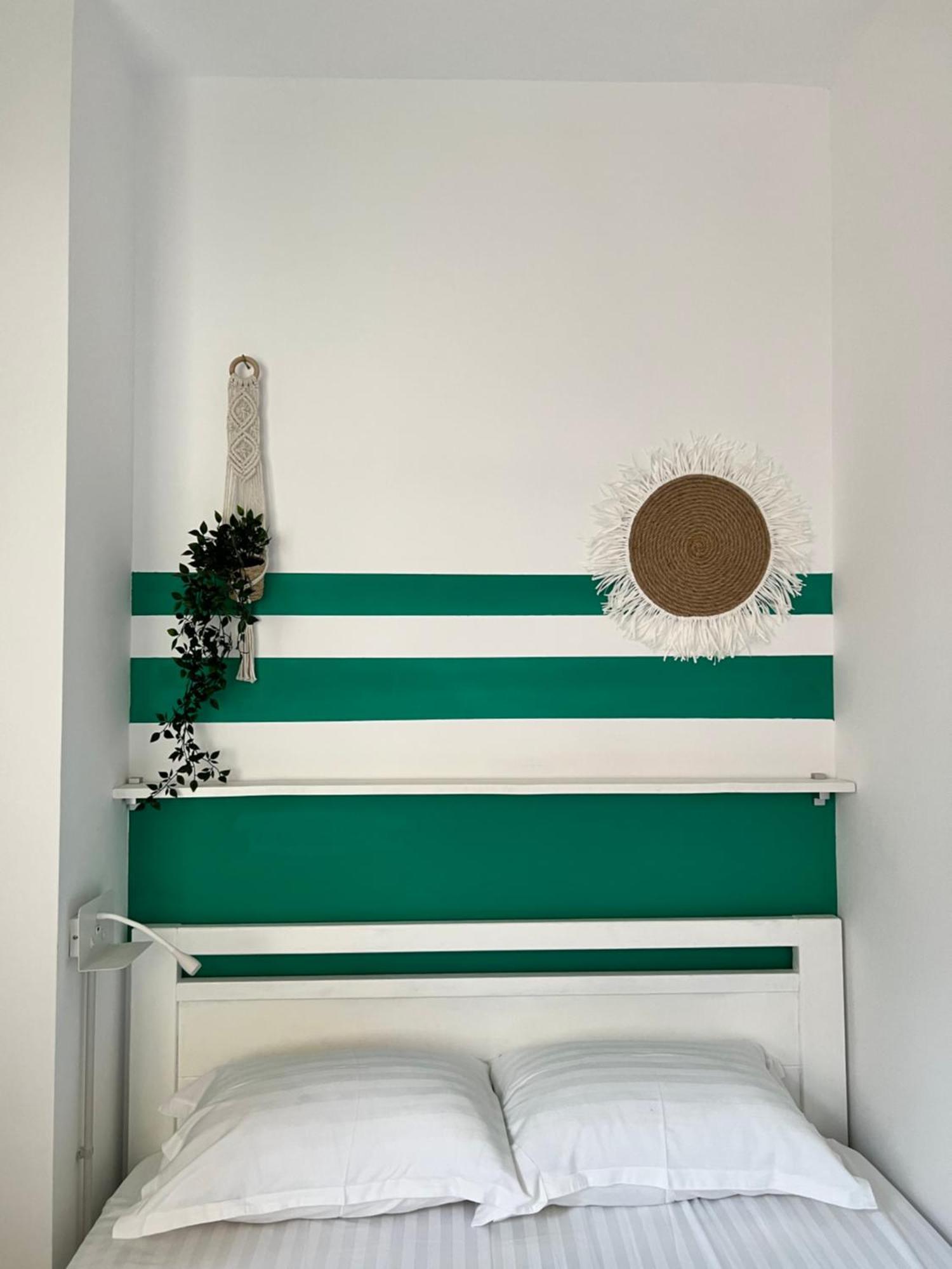 Trip'N'Hostel Chill Zone 地拉那 外观 照片