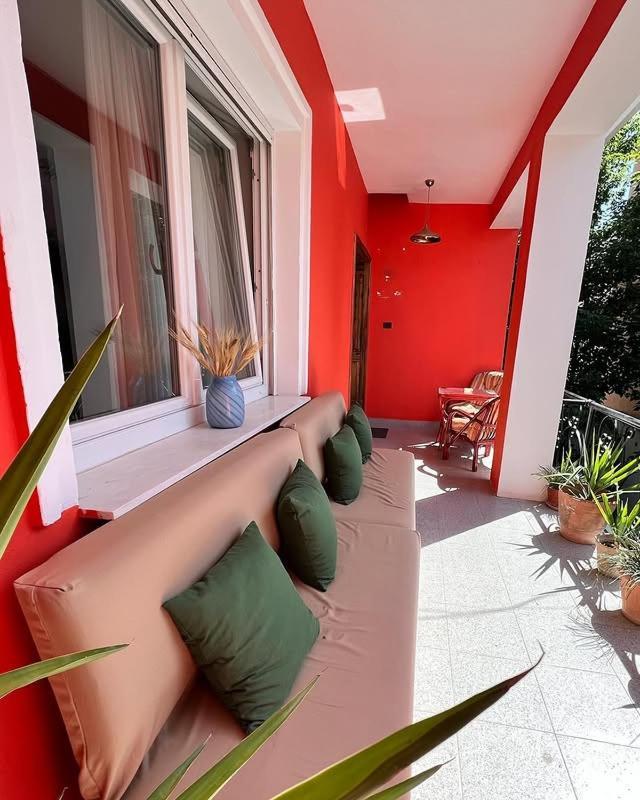 Trip'N'Hostel Chill Zone 地拉那 外观 照片